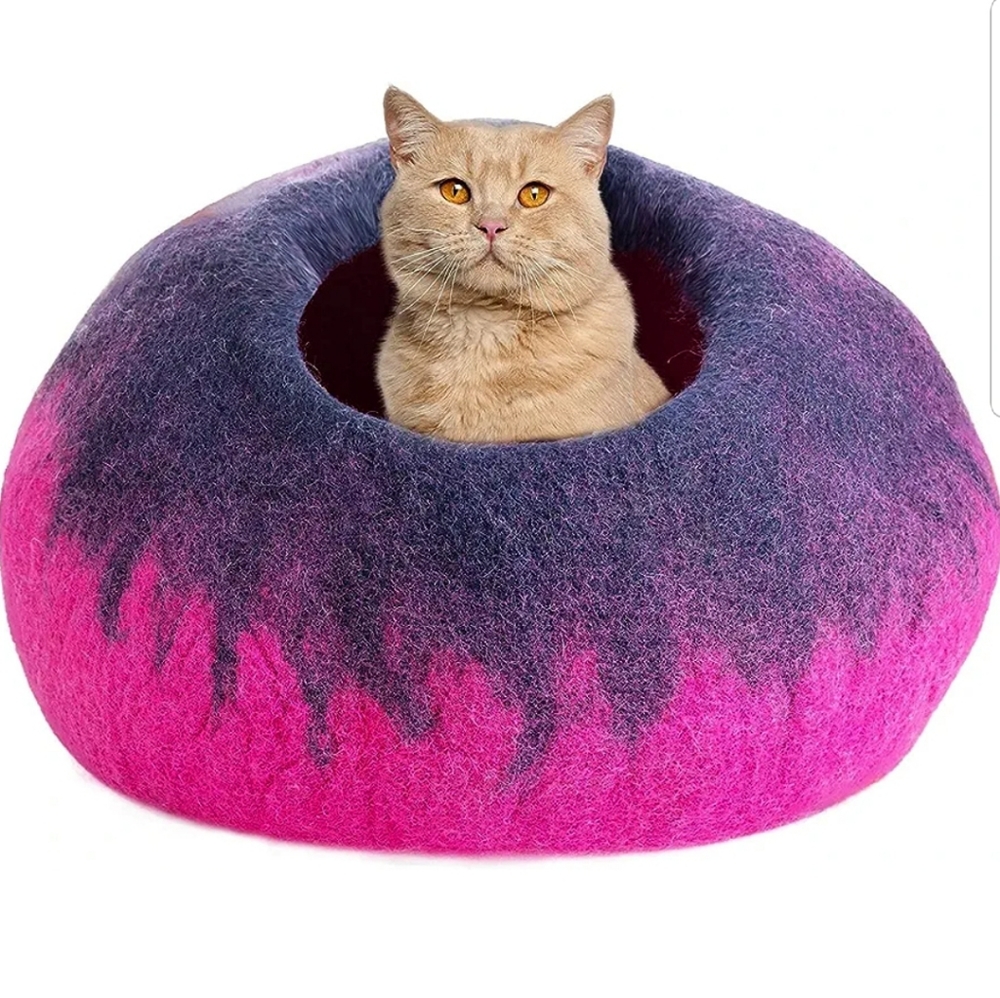New Wool Cat Cave Handcrafted Medium
